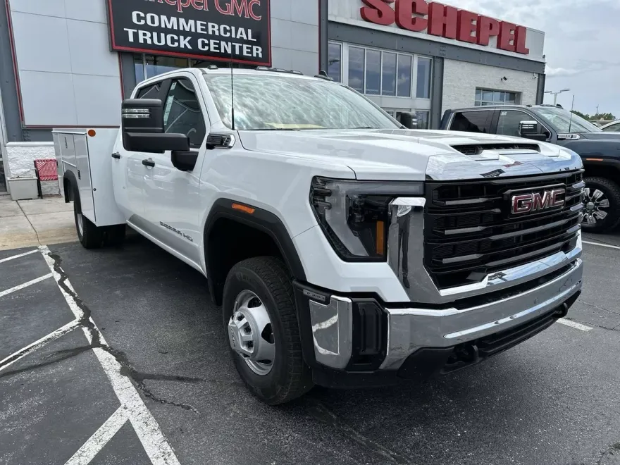 2025 Gmc Sierra 3500 HD Pro photo 1