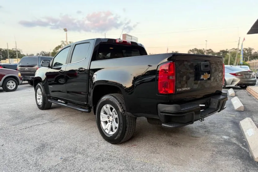 2015 Chevrolet Colorado LT photo 1