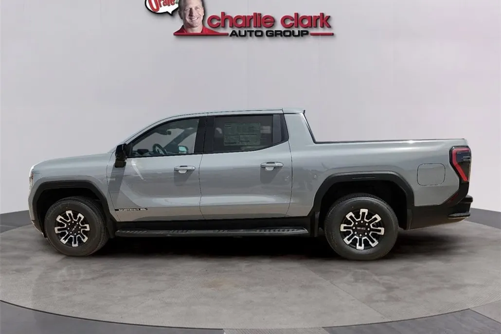2026 Gmc Sierra EV photo 1