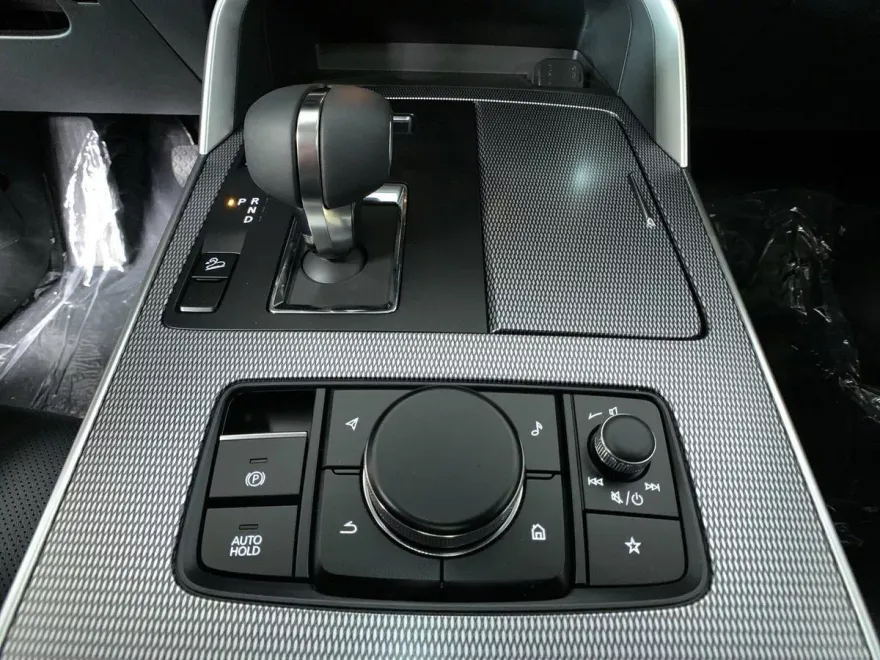 2025 Mazda CX-70 Plug-in Hybrid Premium photo 32