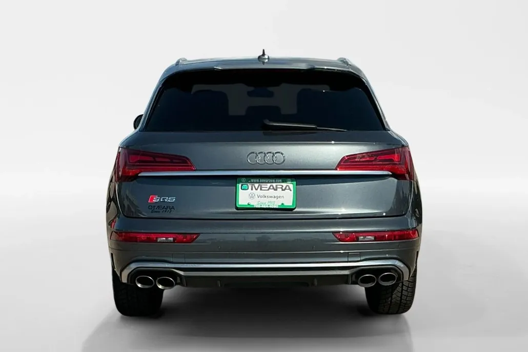 2022 Audi SQ5 Premium photo 1