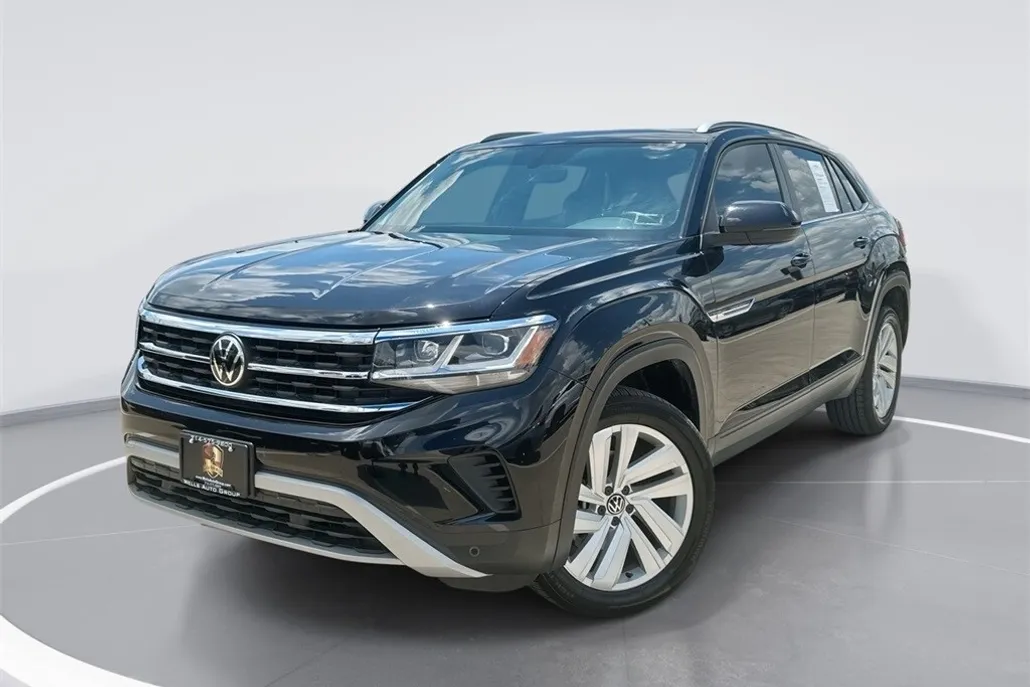 2021 Volkswagen Atlas Cross Sport SE Technology photo 1