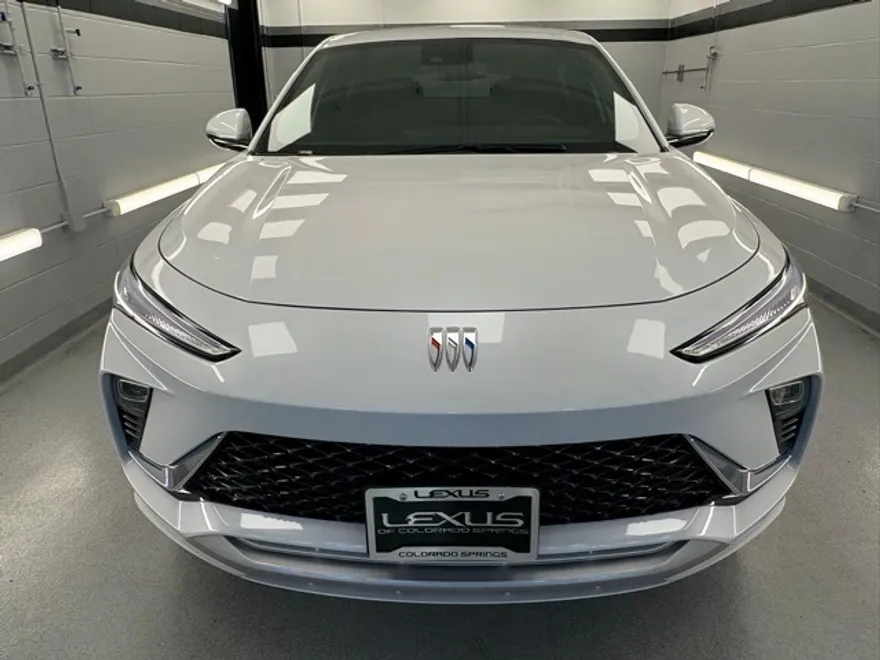 2025 Buick Envista Avenir photo 1