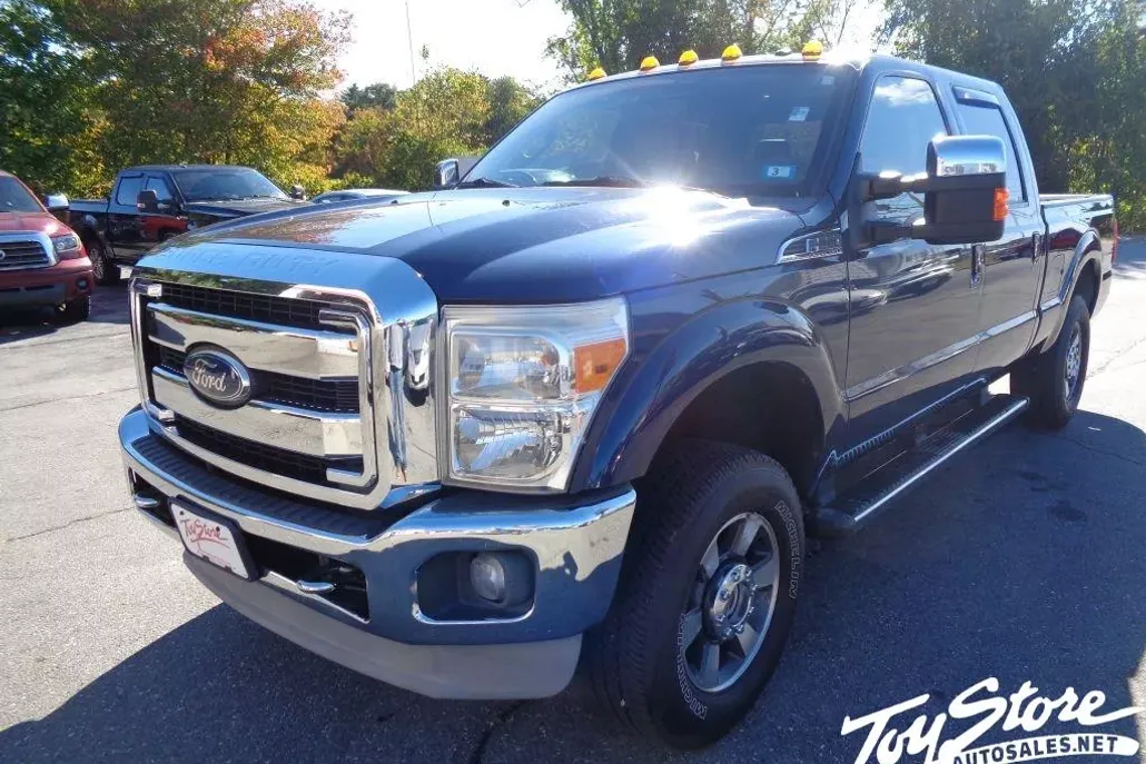 2011 Ford F-250 Lariat photo 1