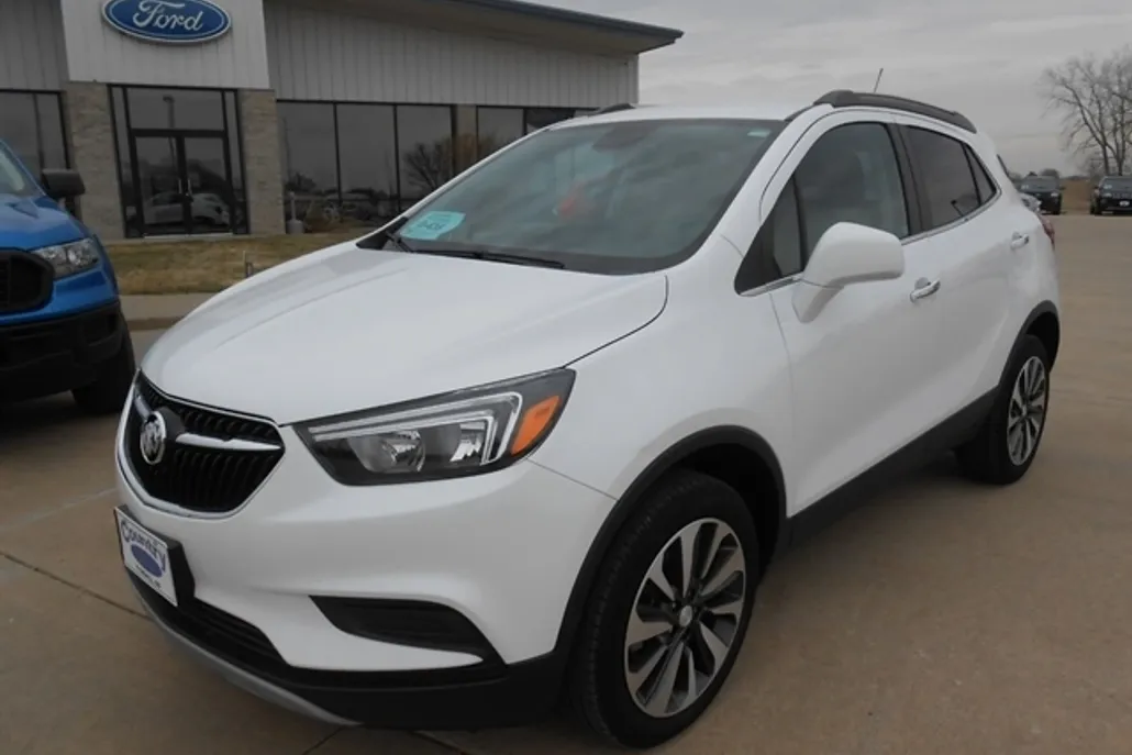 2021 Buick Encore Preferred photo 1
