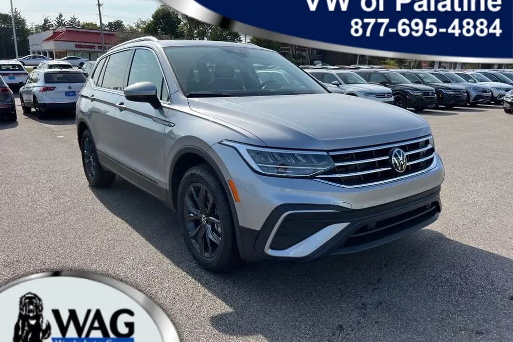 2024 Volkswagen Tiguan SE photo 1
