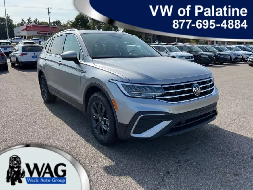 2024 Volkswagen Tiguan SE photo 1