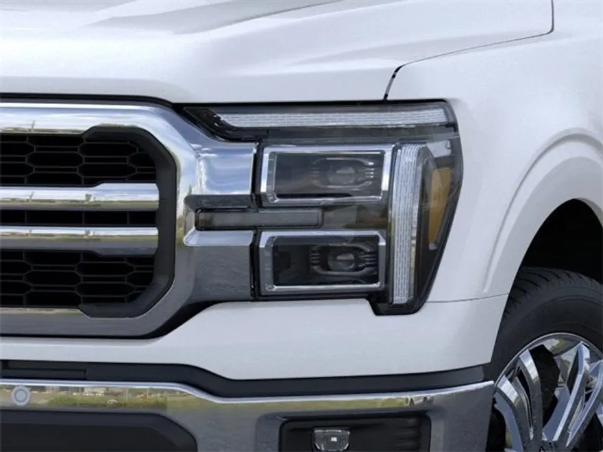 2025 Ford F-150 Lariat photo 18
