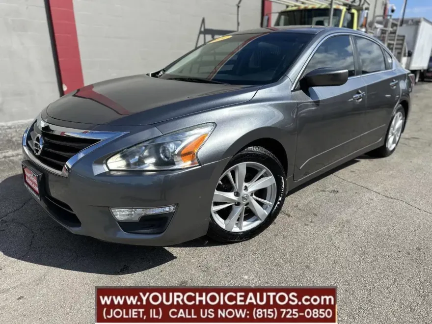 2014 Nissan Altima 2.5 SV photo 1