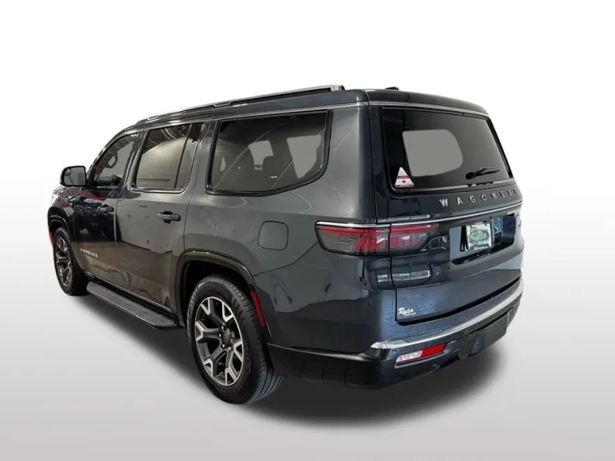 2024 Jeep Wagoneer Series III photo 1