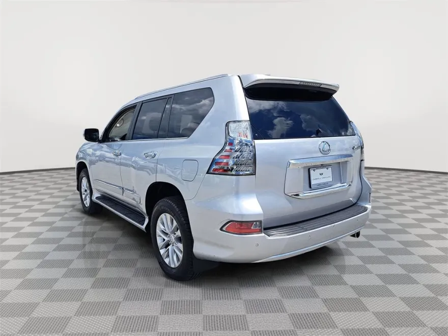2019 Lexus GX 460 photo 1
