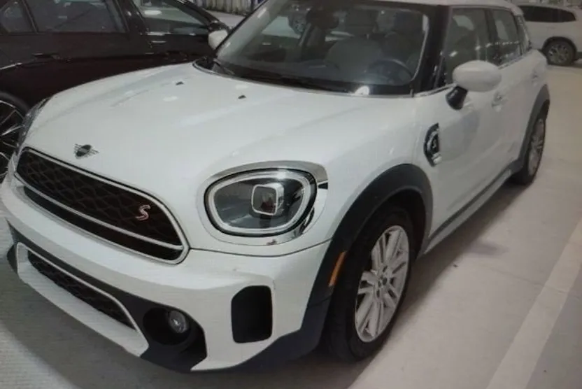 2023 Mini Countryman S photo 1
