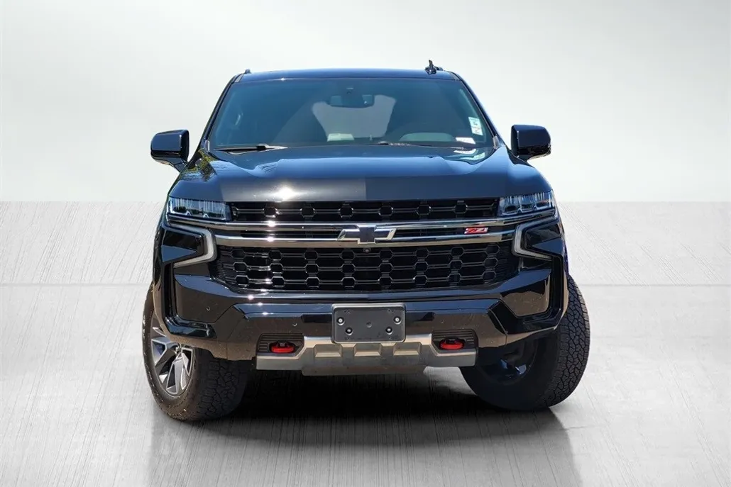 2021 Chevrolet Tahoe Z71 photo 1
