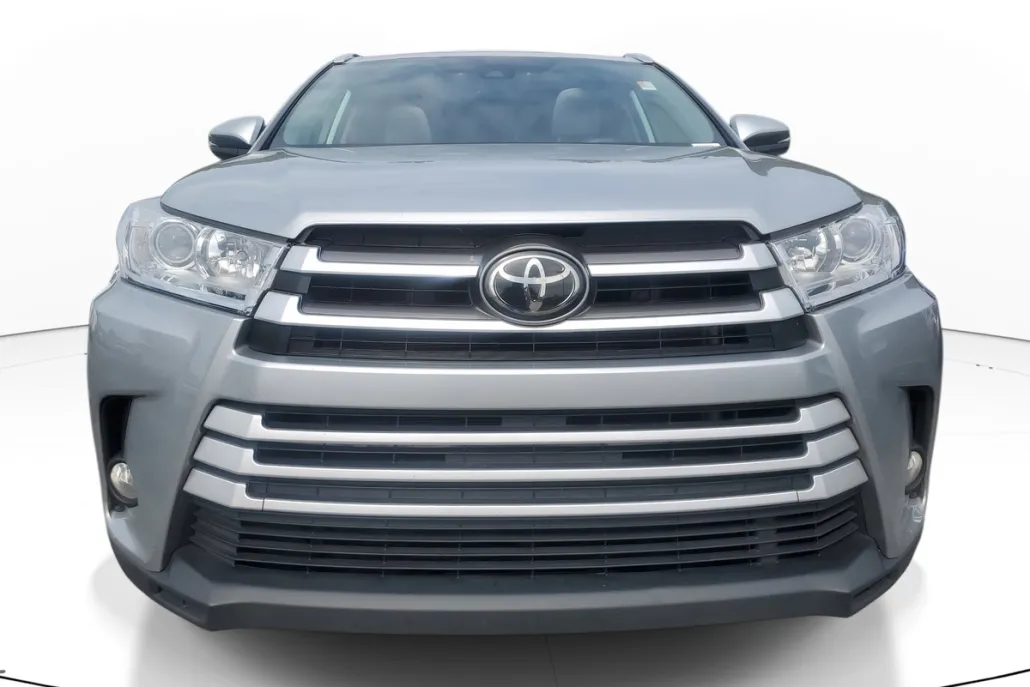 2018 Toyota Highlander XLE photo 1