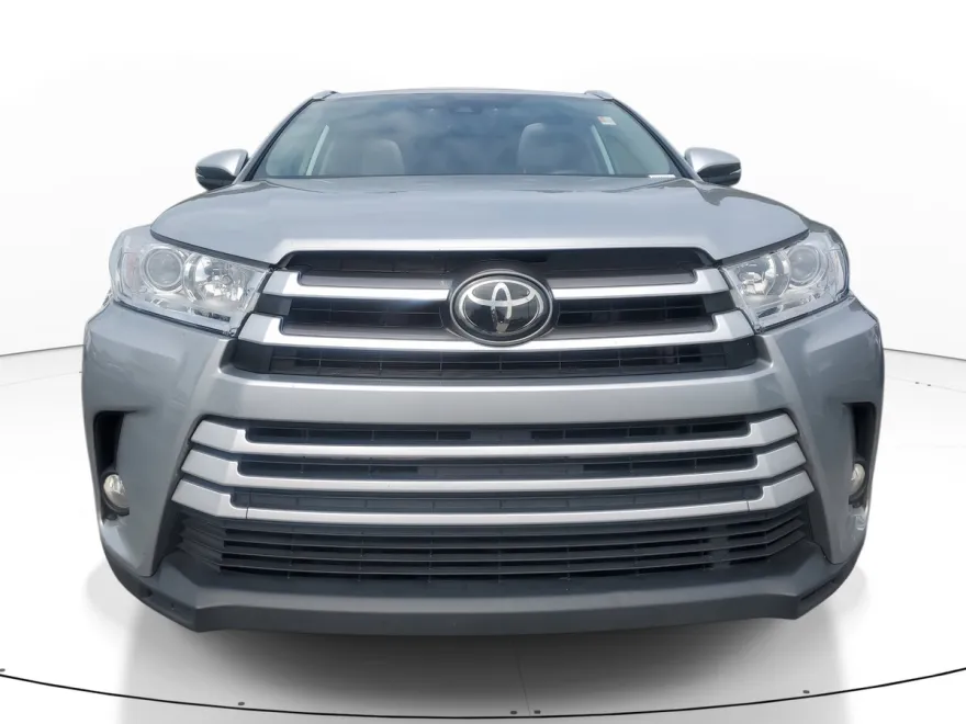 2018 Toyota Highlander XLE photo 1