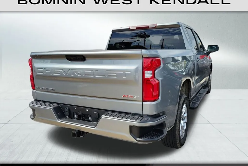 2025 Chevrolet Silverado 1500 RST photo 1