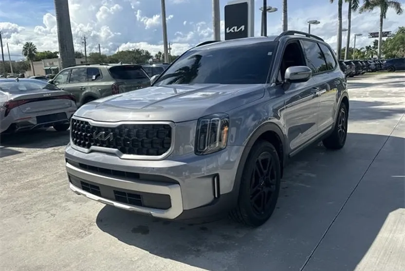 2023 Kia Telluride EX X-Line photo 1