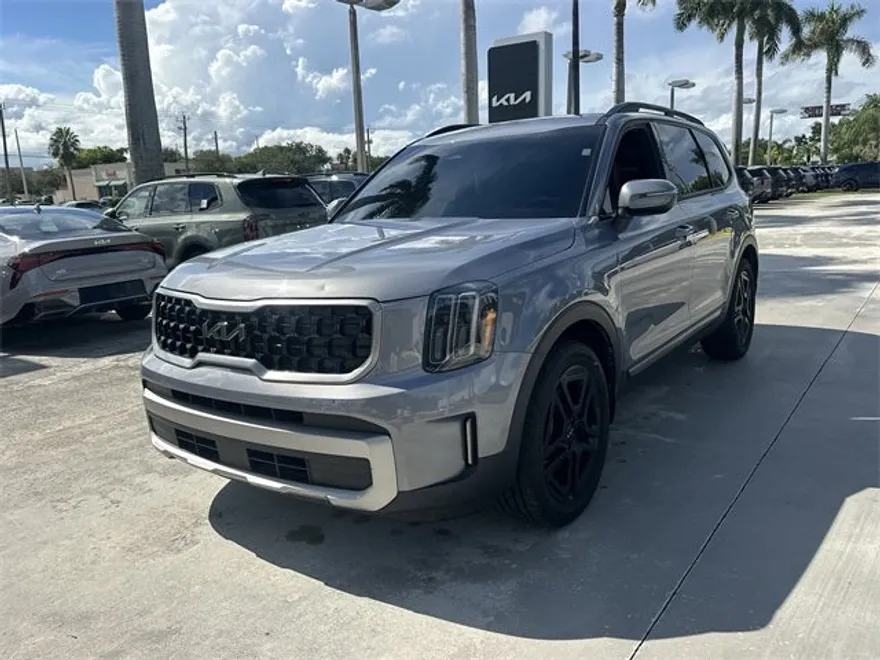 2023 Kia Telluride EX X-Line photo 1