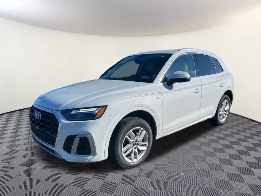 2023 Audi Q5 S line Premium photo 1