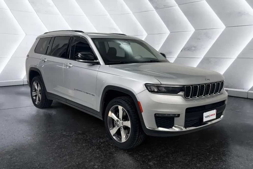 2021 Jeep Grand Cherokee Limited photo 1