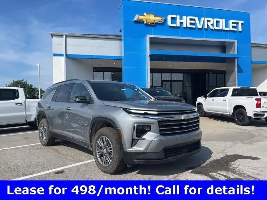 2025 Chevrolet Traverse photo 1