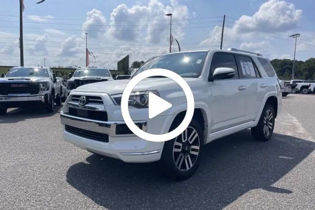 2023 Toyota 4Runner Limited V6 photo 1