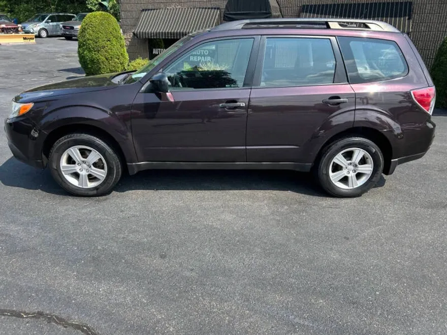 2013 Subaru Forester 2.5X photo 1