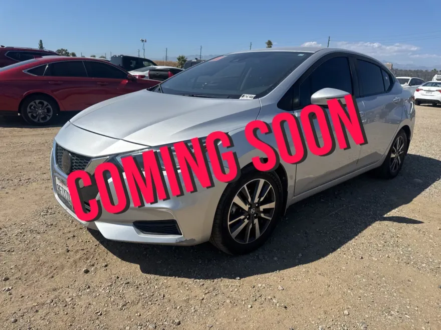 2021 Nissan Versa 1.6 SV photo 1