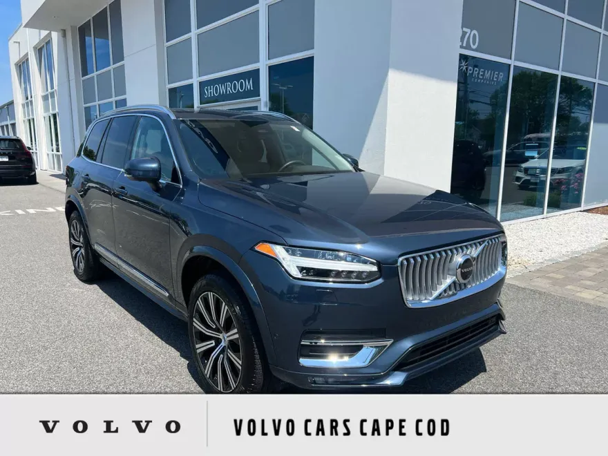 2025 Volvo XC90 Plus photo 1