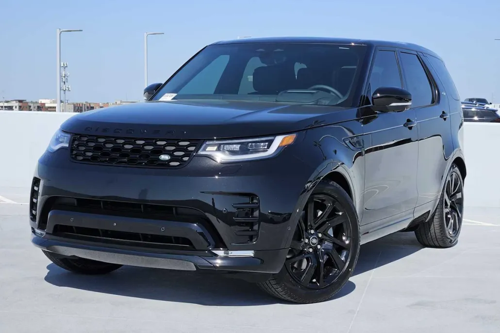 2025 Land Rover Discovery SE photo 1
