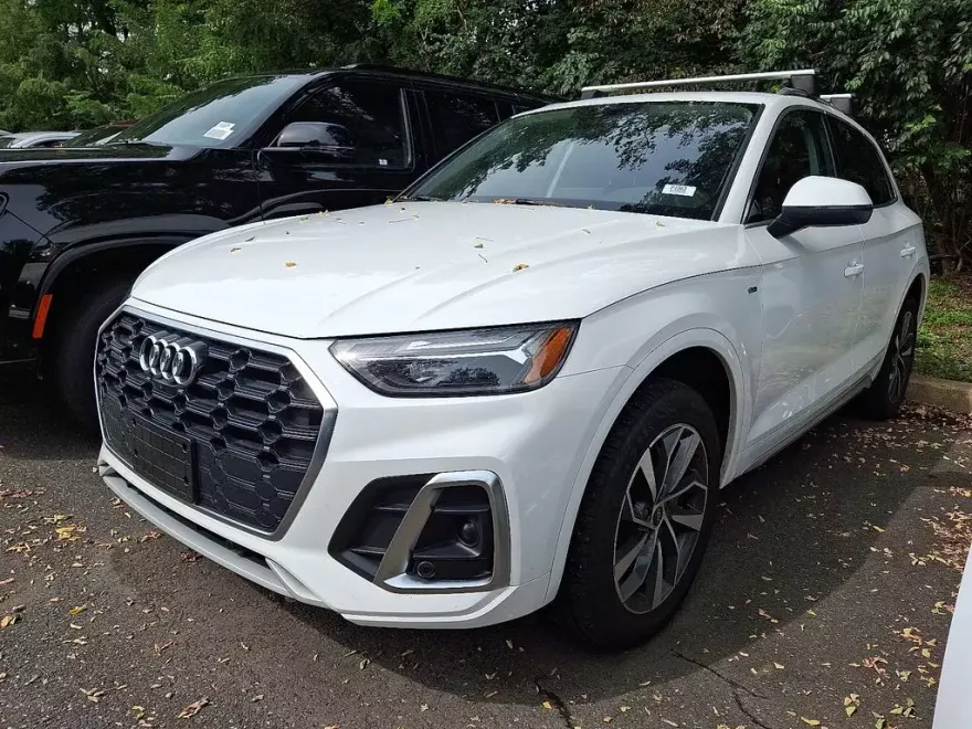 2023 Audi Q5 45 S line Premium photo 1