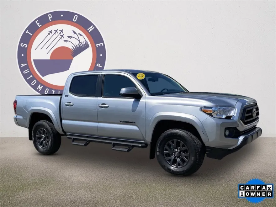 2023 Toyota Tacoma SR5 photo 1