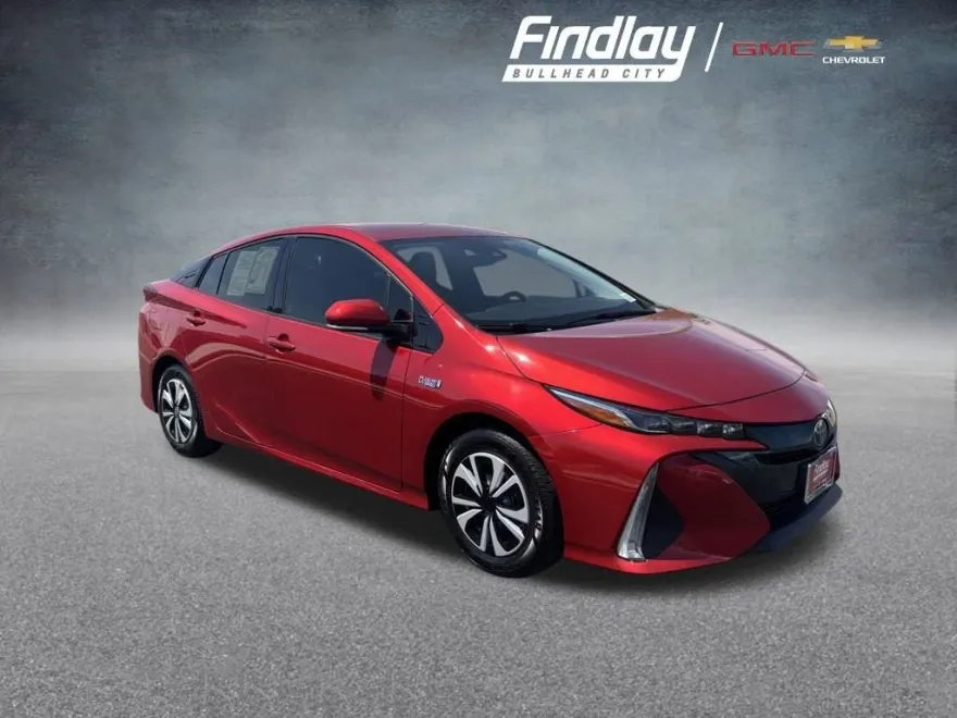 2019 Toyota Prius Prime Plus photo 1