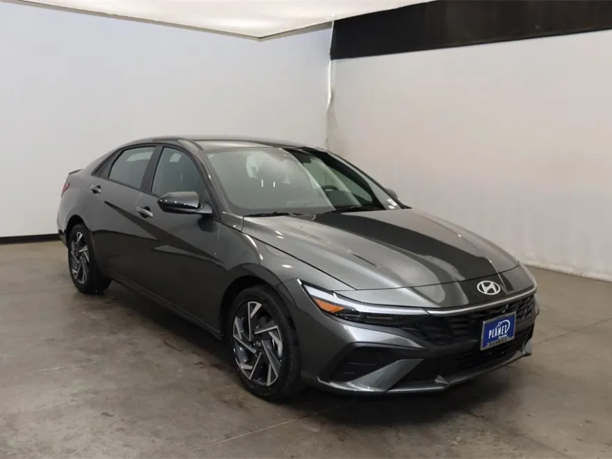 2025 Hyundai Elantra Hybrid SEL Sport photo 1