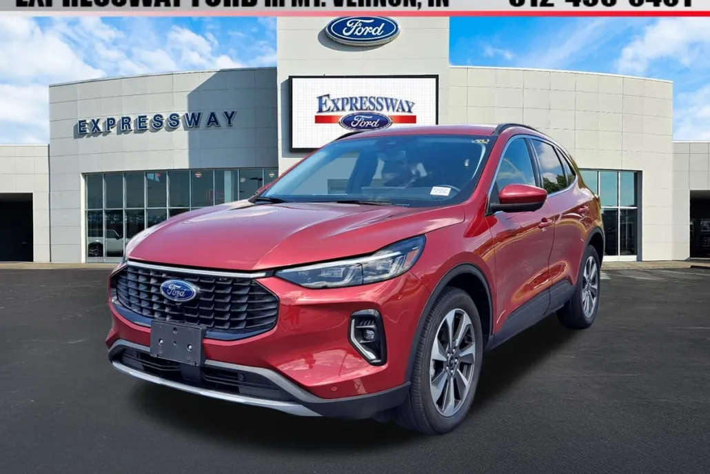 2023 Ford Escape Platinum photo 1