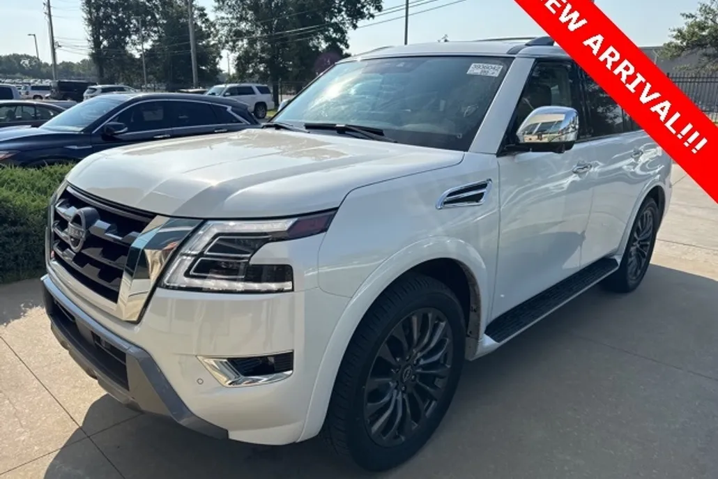 2024 Nissan Armada Platinum photo 1