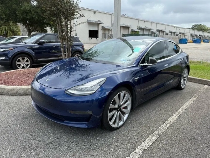 2018 Tesla Model 3 Performance photo 1