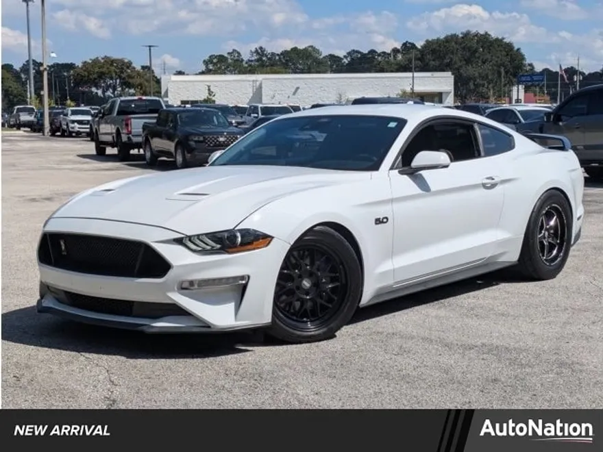 2021 Ford Mustang GT photo 1