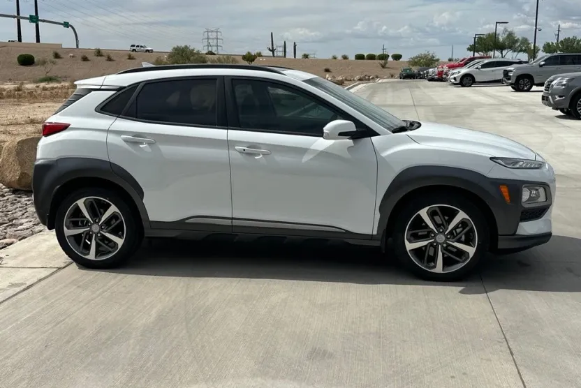 2021 Hyundai Kona Ultimate photo 1