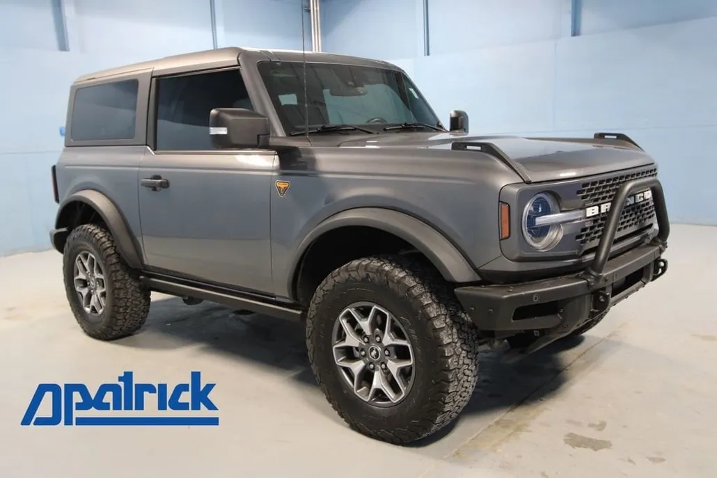 2023 Ford Bronco Badlands photo 1