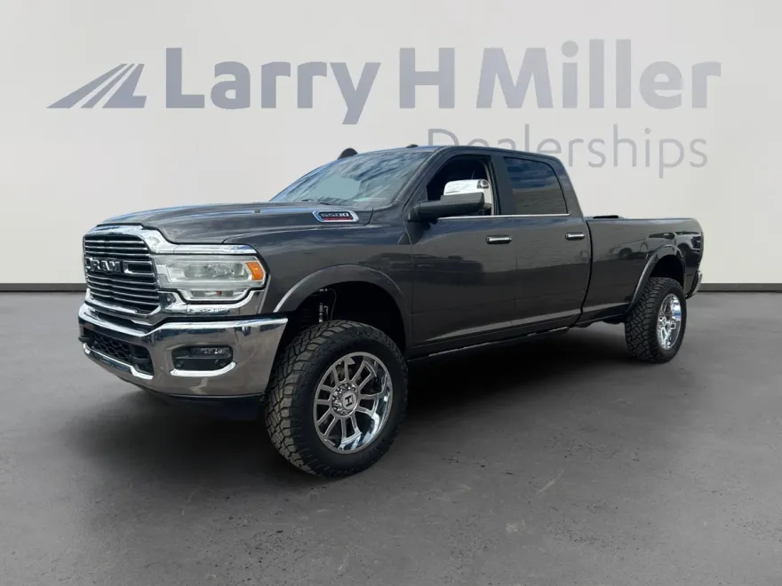 2019 Ram 3500 Laramie photo 1