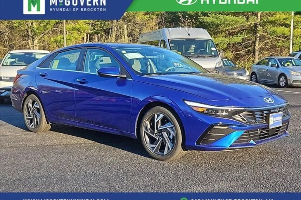 2025 Hyundai Elantra SEL Convenience photo 1