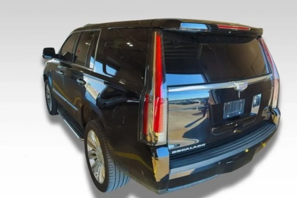 2019 Cadillac Escalade photo 1