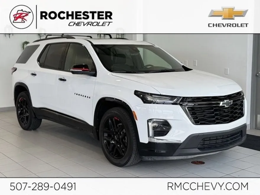 2023 Chevrolet Traverse Premier photo 1