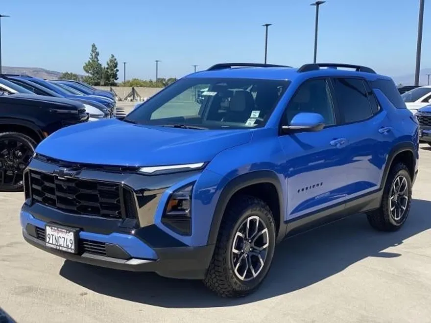 2025 Chevrolet Equinox ACTIV photo 1