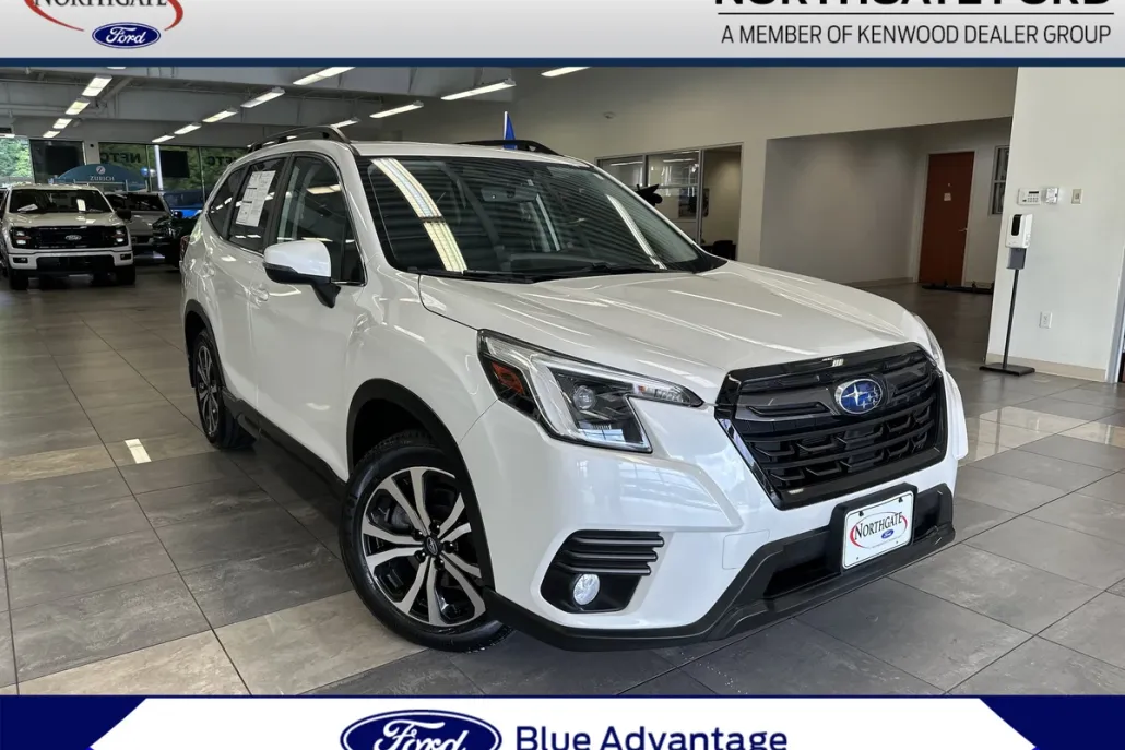 2022 Subaru Forester Limited photo 1