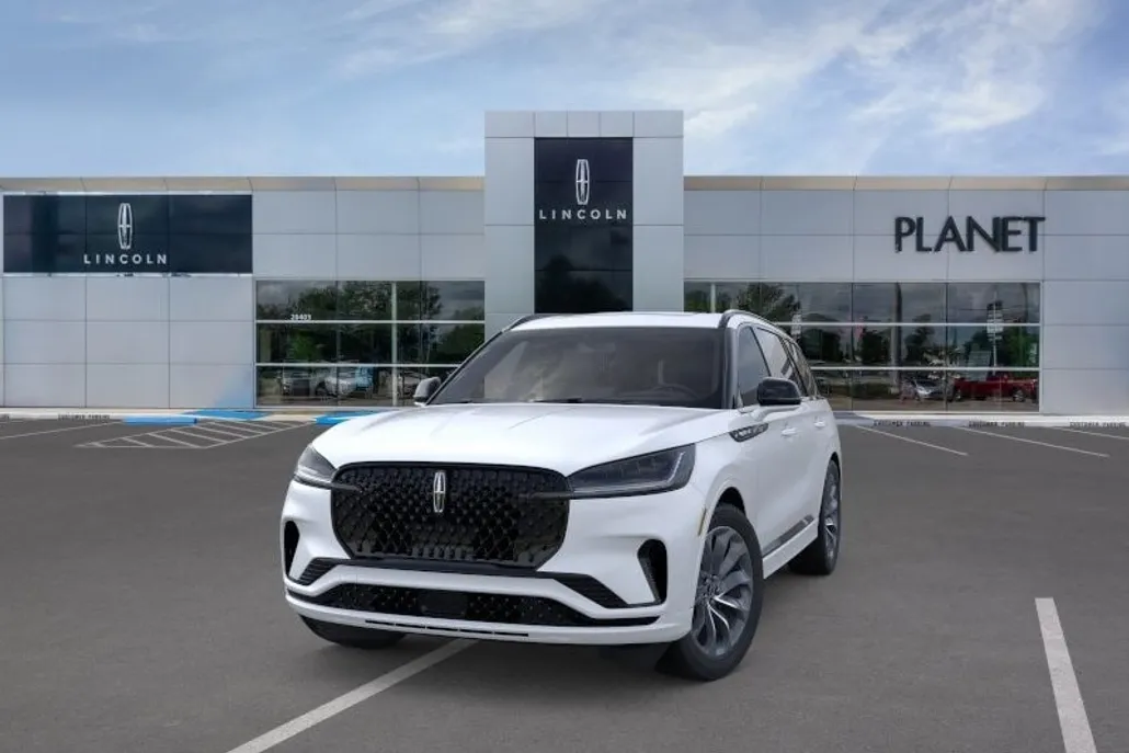 2025 Lincoln Aviator Premiere photo 1
