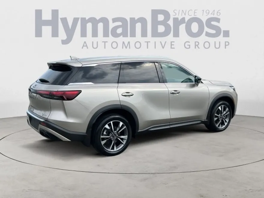 2023 Infiniti QX60 Luxe AWD photo 1