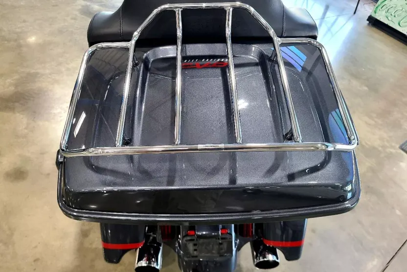 2019 Harley Davidson CVO Street Glide FLHXSE photo 1