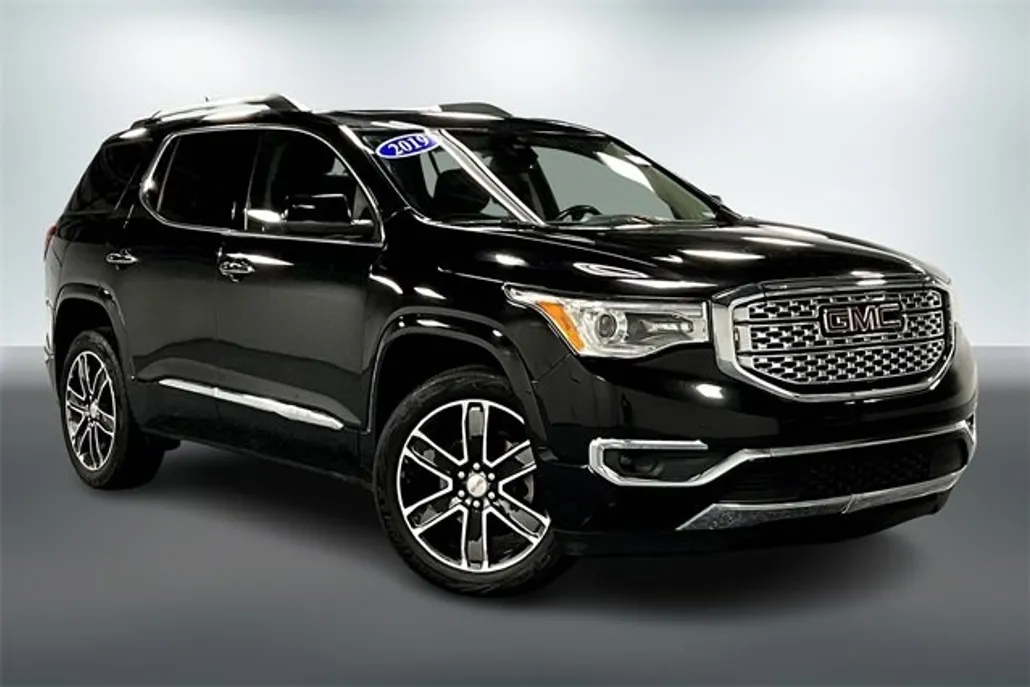 2019 Gmc Acadia Denali photo 1